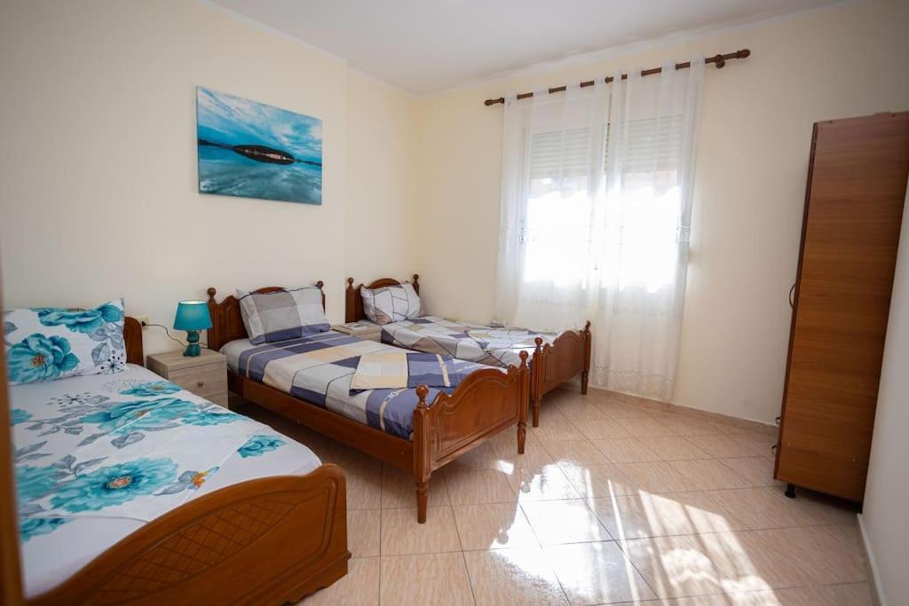 Seaside Retreat Leilighet Vlorë